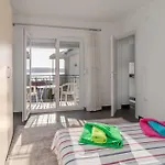 In With House Sea View Διαμέρισμα Crikvenica